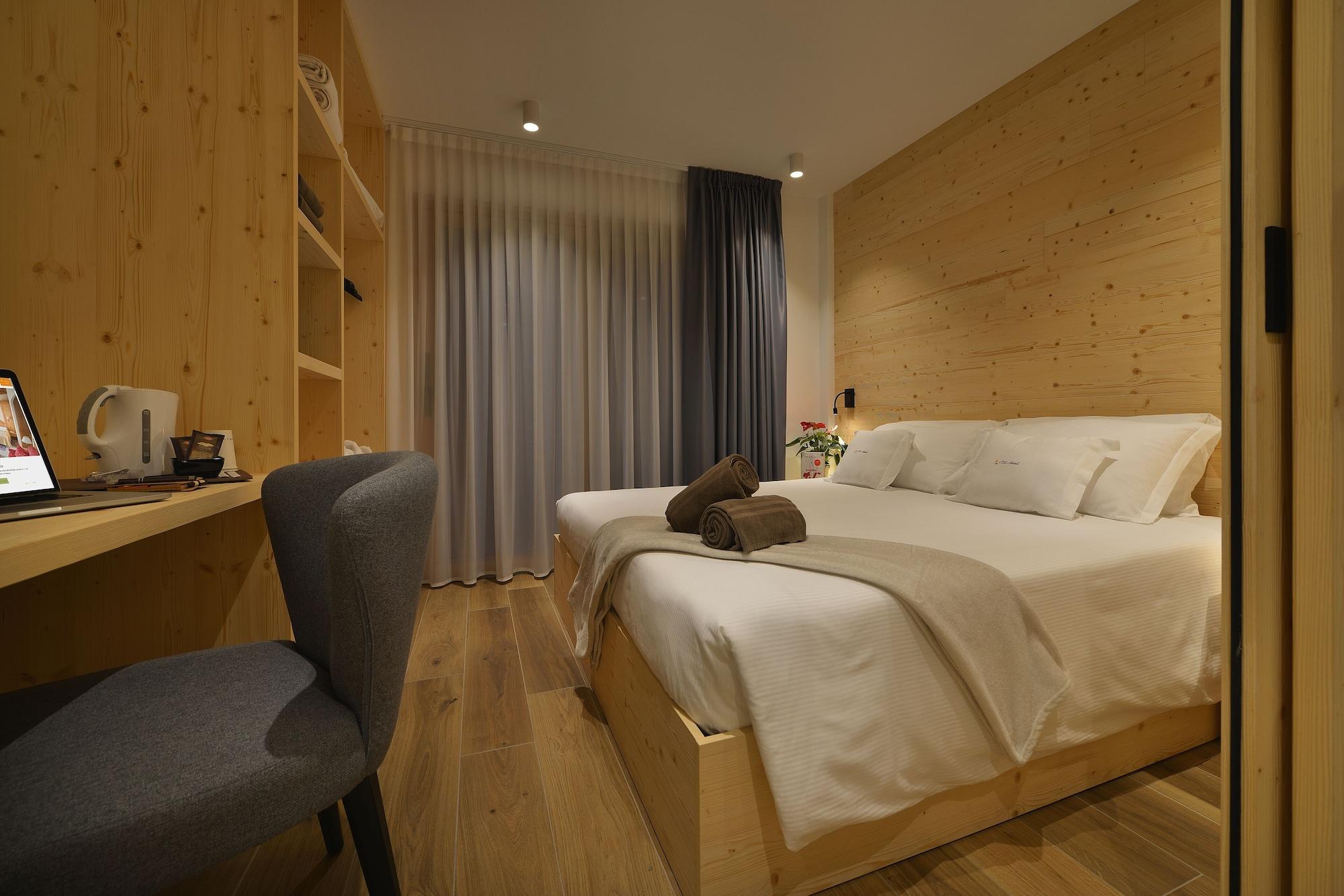 Hotel Valtellina リヴィーニョ エクステリア 写真