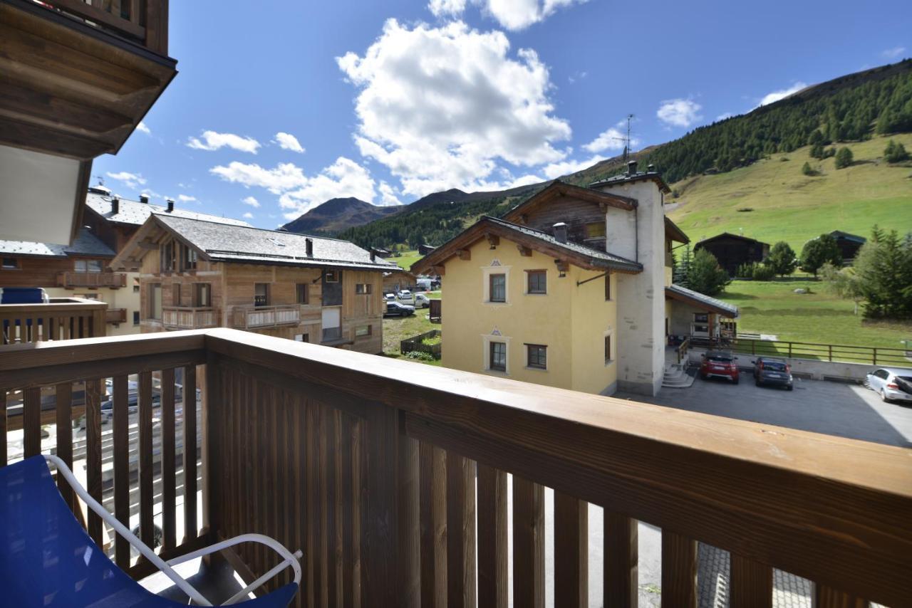 Hotel Valtellina リヴィーニョ エクステリア 写真
