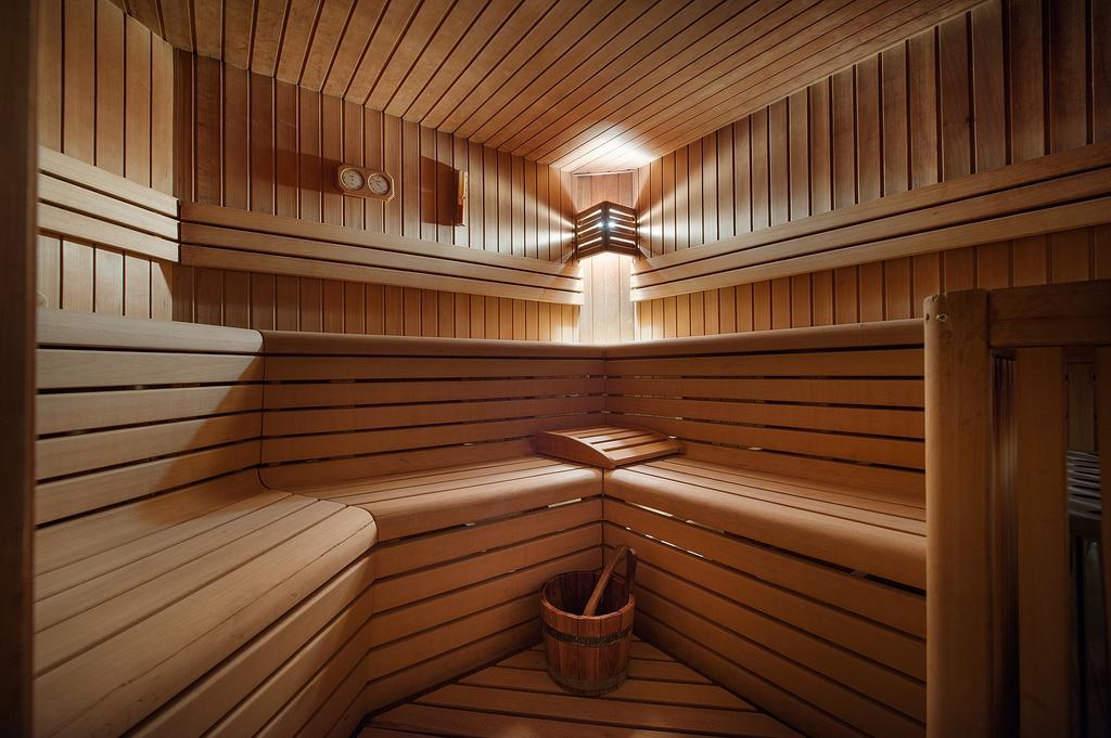 Hotel Valtellina リヴィーニョ エクステリア 写真